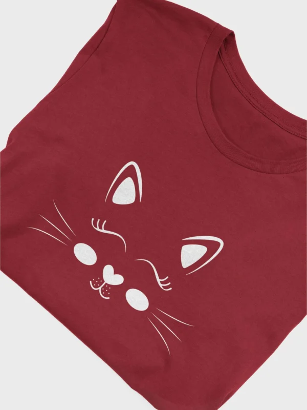 Adorable Cat Face Unisex T-Shirt - Perfect Gift for Cat Lovers